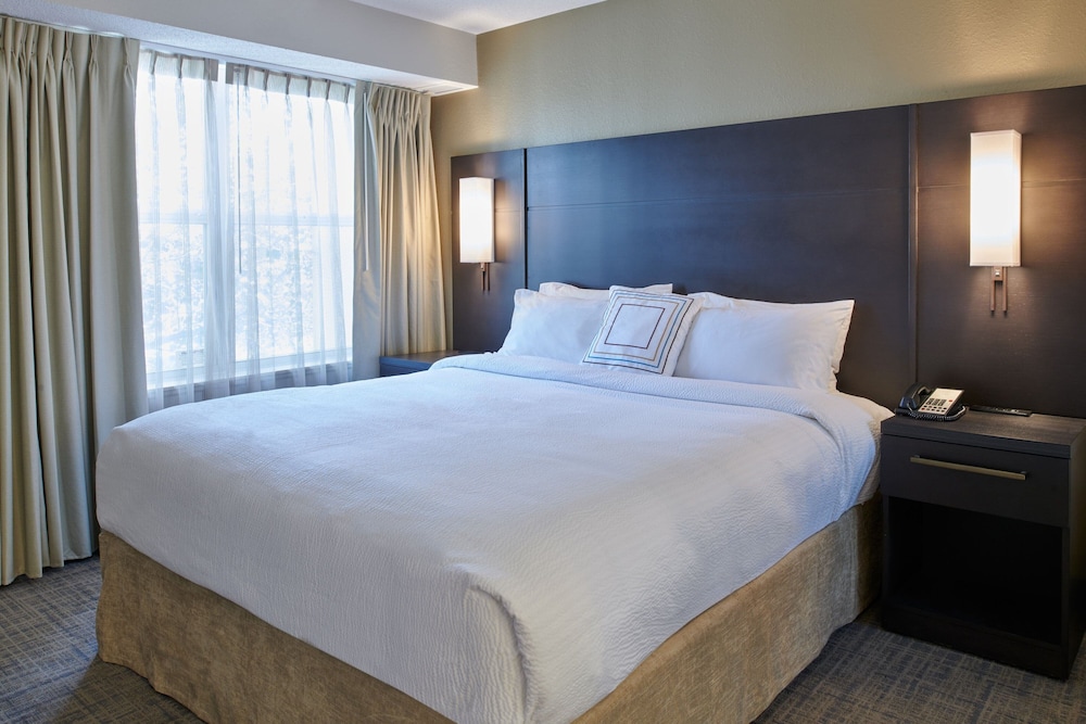 Residence Inn by Marriott Detroit Novi - photo 9