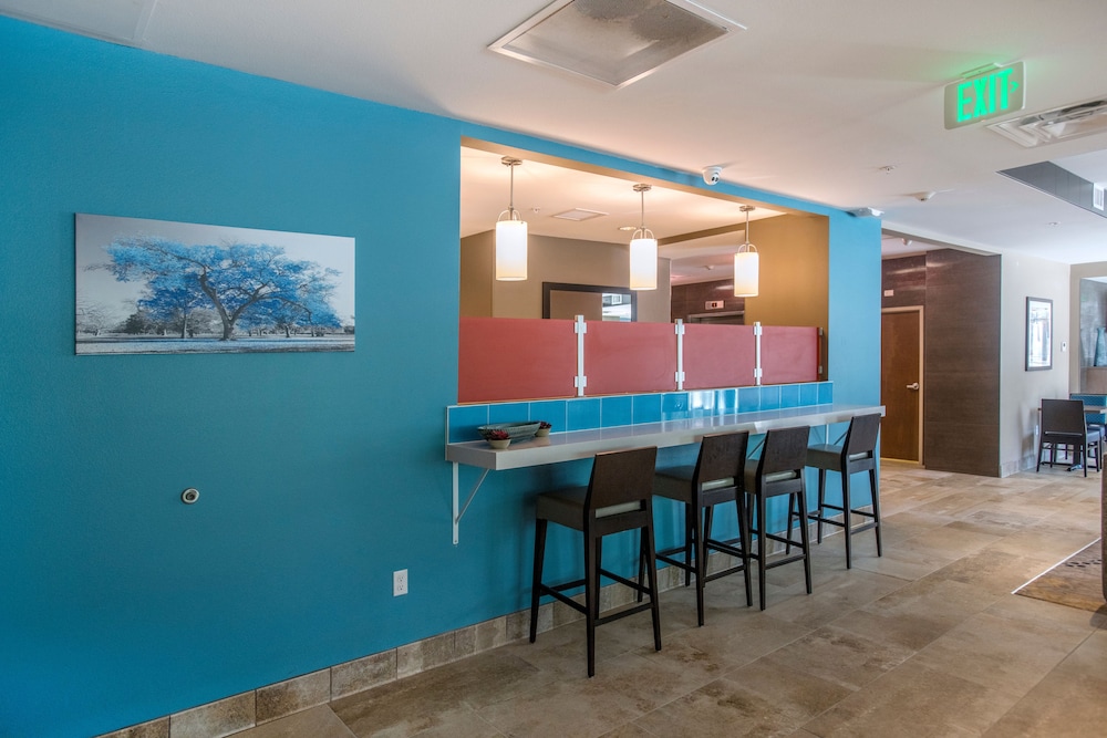 Staybridge Suites Denver Downtown by IHG - photo 65