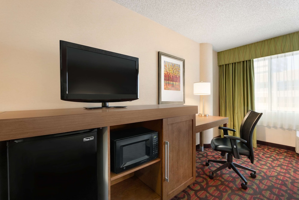 Hampton Inn Denver West Federal Center - photo 18