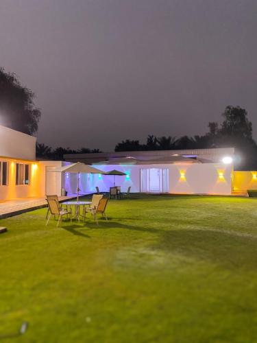 Al Baraka Resort - carbon neutral hotel in Seeb