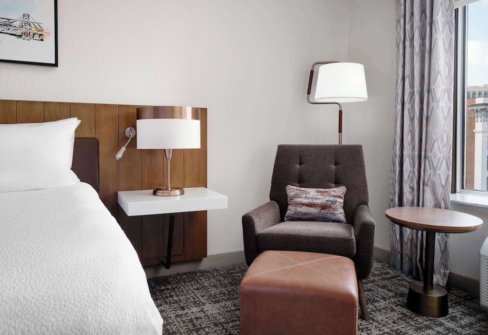 Hilton Garden Inn Detroit Downtown - photo 18
