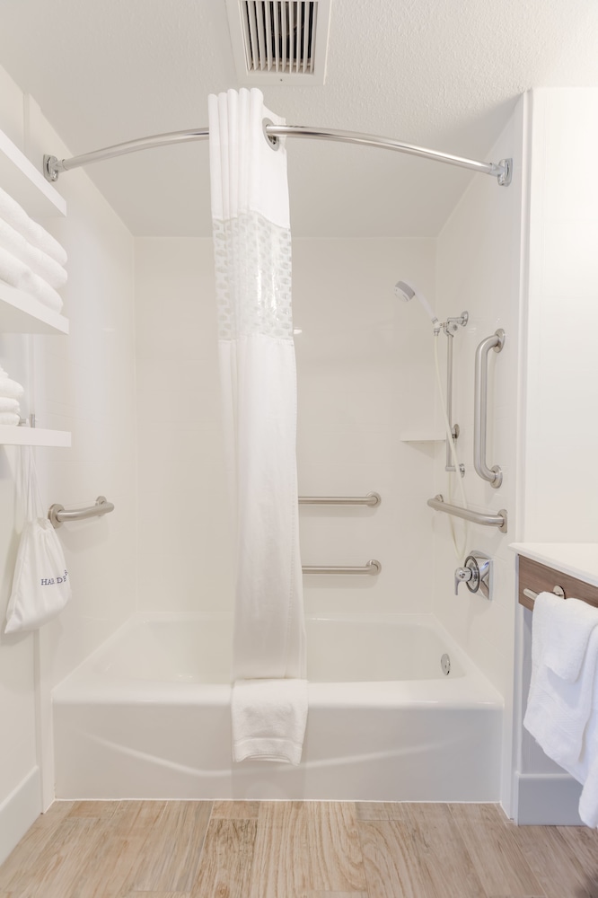 Hampton Inn Rochester South - photo 41