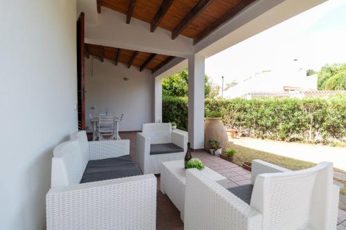 Villa Brezza di Mare Geremeas Country Club — 4-Star Luxury Hotel in Maracalagonis, Italy