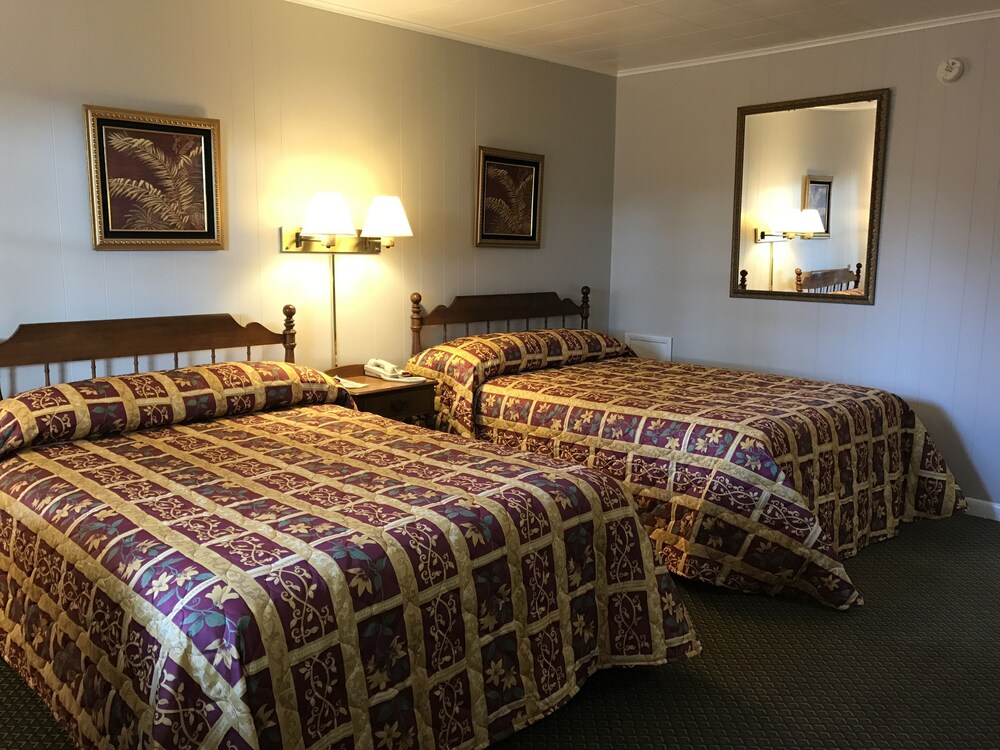 Lancaster Motel - photo 5