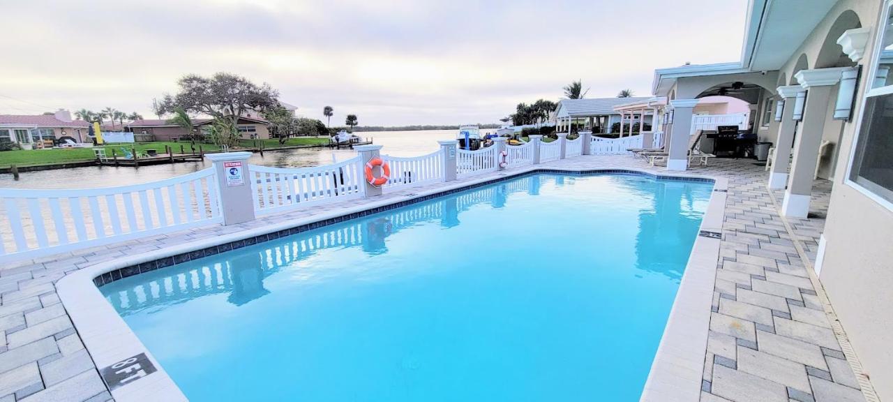 Dolphin Cove in Cocoa Beach Fl in Cocoa Beach, United States