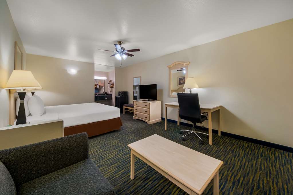 SureStay Hotel by Best Western Falfurrias - photo 15