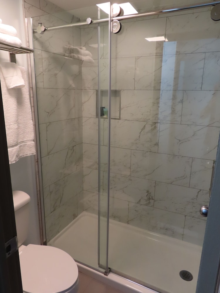 St. Charles Hotel - photo 44