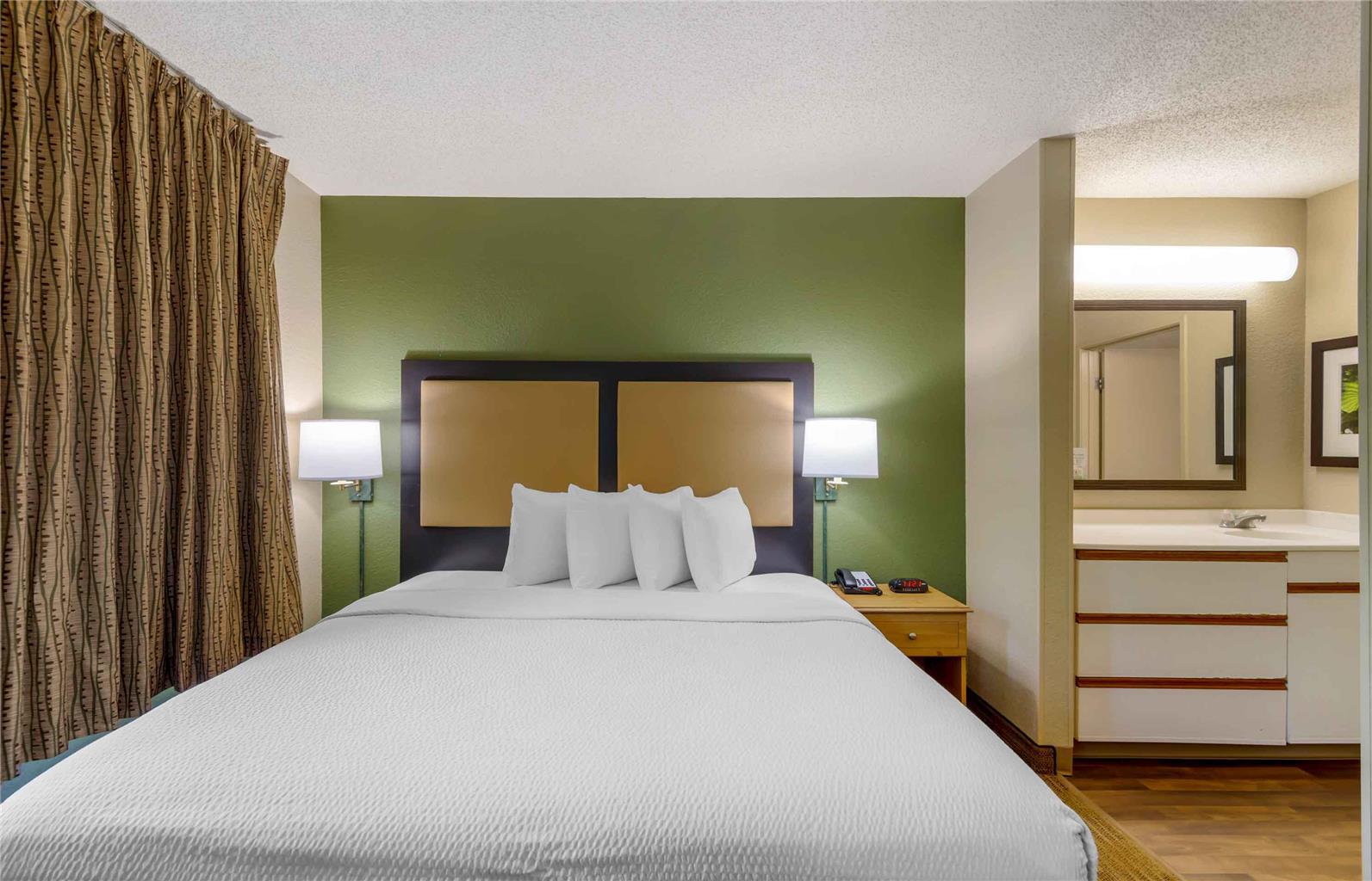 Extended Stay America Suites Orange County Cypress - photo 33
