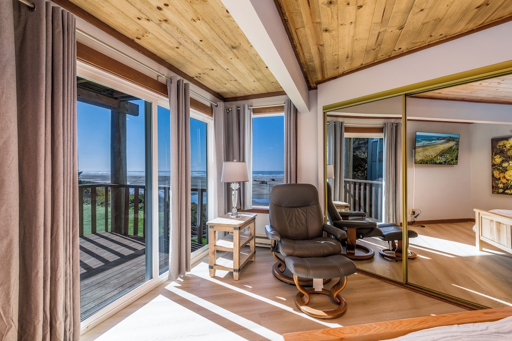 Little Creek Cove Beachfront Resort - photo 19