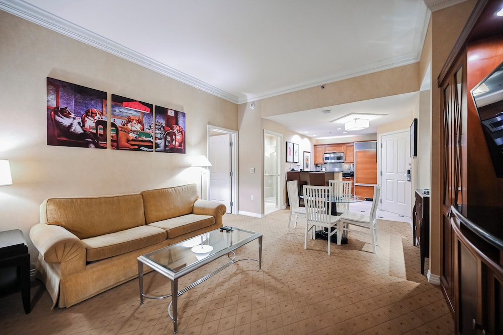 StripViewSuites at Signature - photo 162