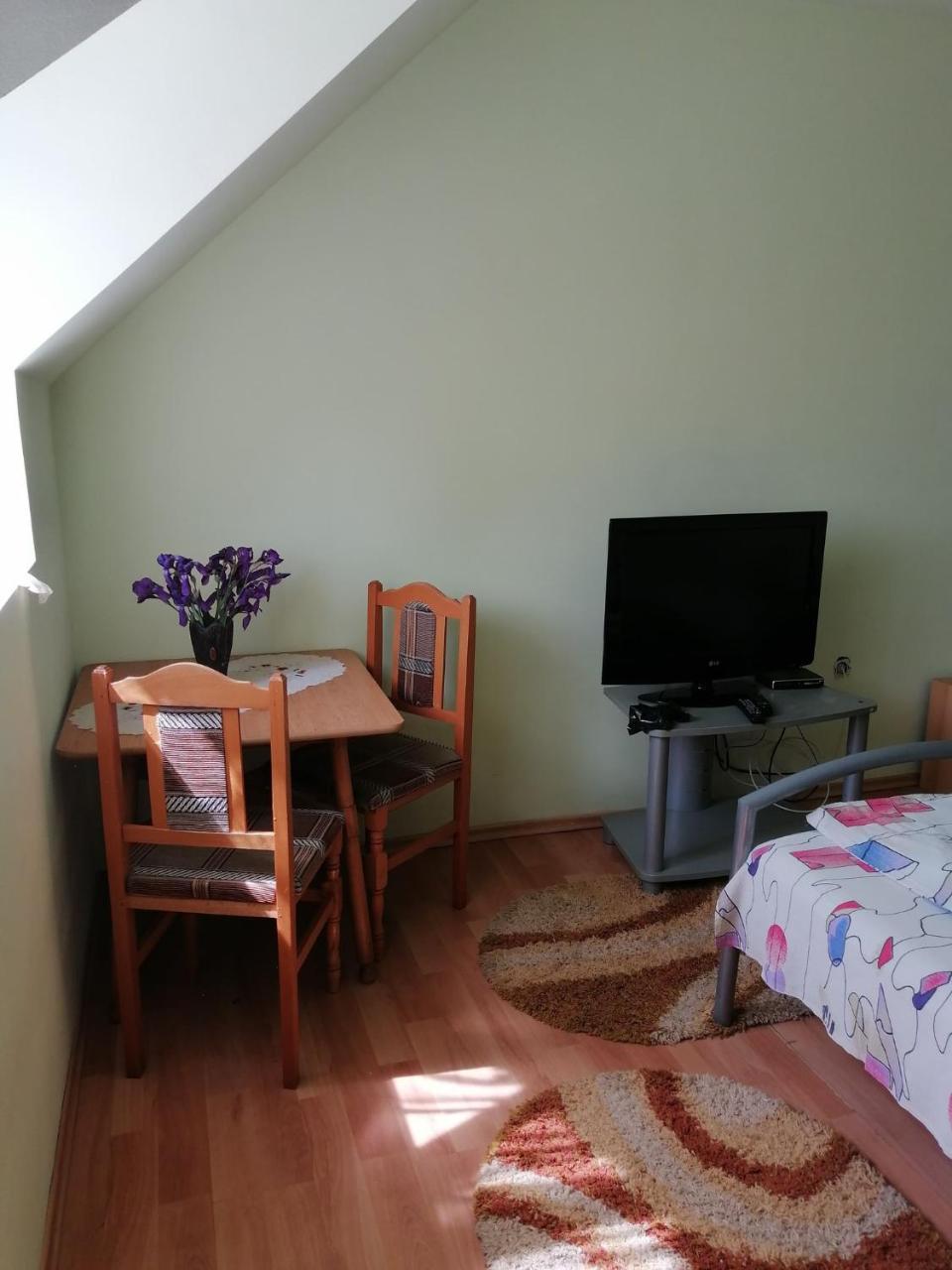 Fodor Vendeghaz - last minute hotel in Racu