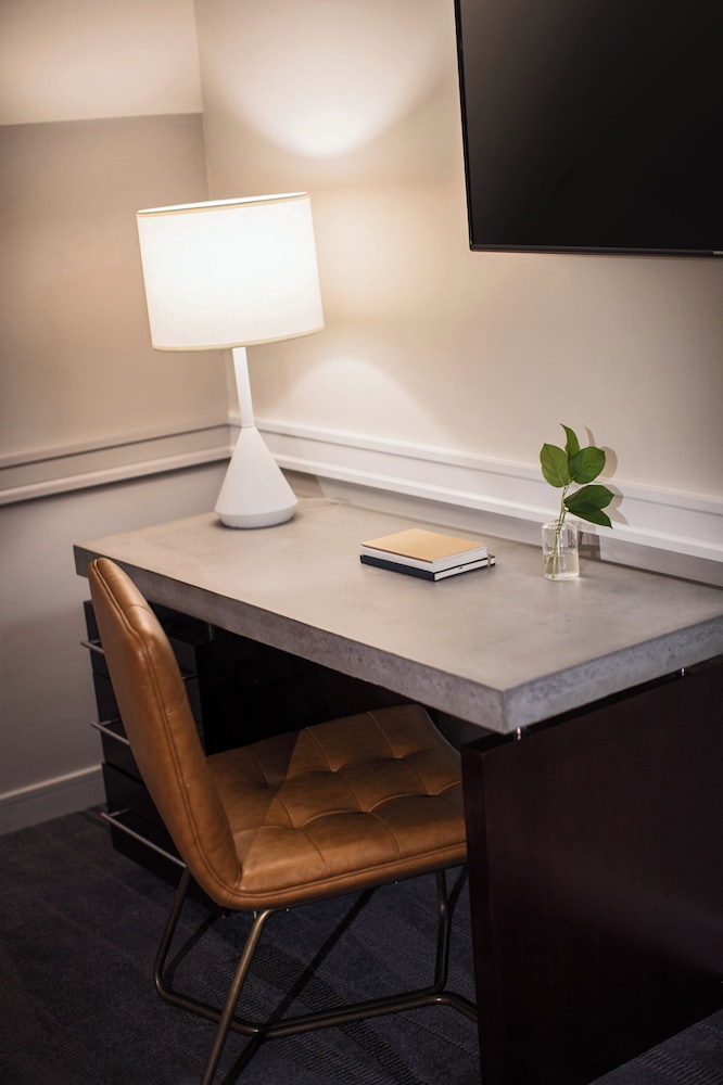 Archer Hotel Old Town Alexandria - photo 15