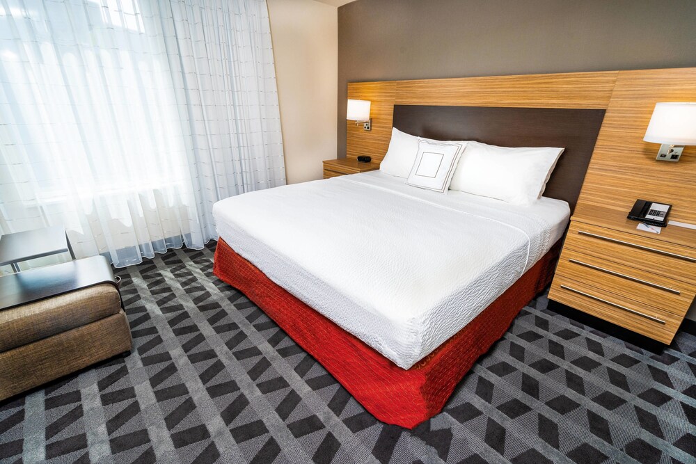 TownePlace Suites By Marriott Las Vegas Stadium District - photo 15