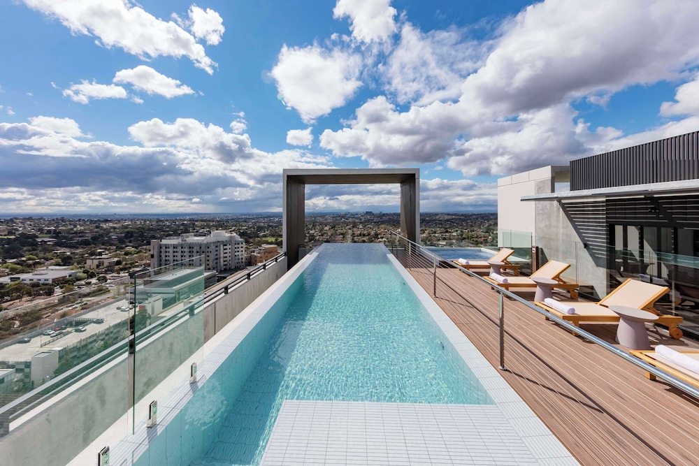 Avani Melbourne Box Hill Residences — Box Hill — photo 2