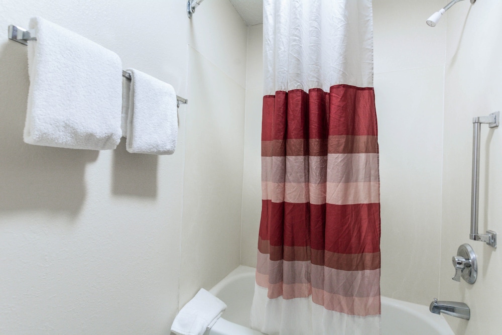 Red Roof Inn Richmond KY - photo 24