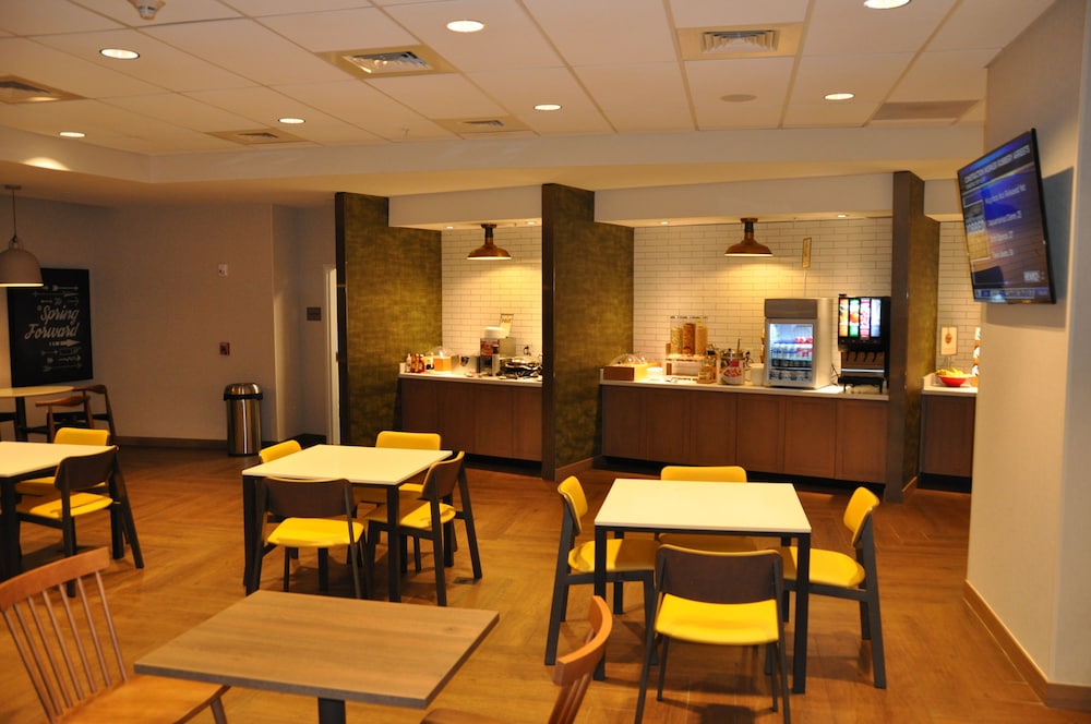 Fairfield Inn & Suites by Marriott Nashville Airport - photo 16