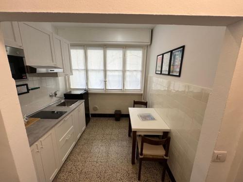 Hostmate Milano Pepe Isola — 4-Star Luxury Hotel in Milan, Italy
