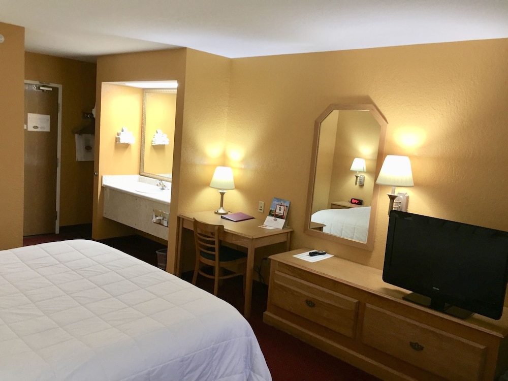 Parkfield Inn - photo 11