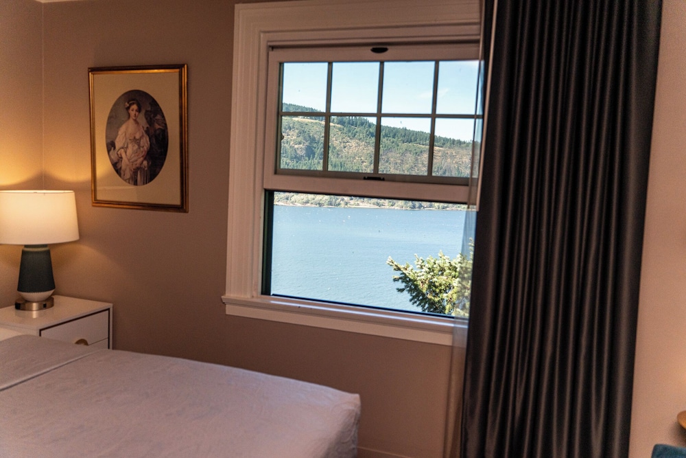 Columbia Gorge Hotel and Spa - photo 54