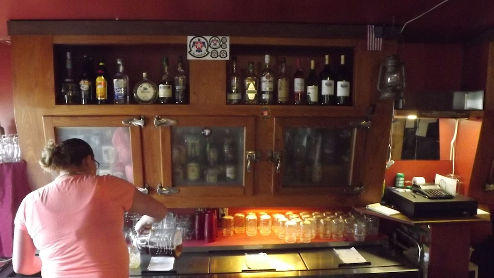 Shep's Miners Inn - photo 34