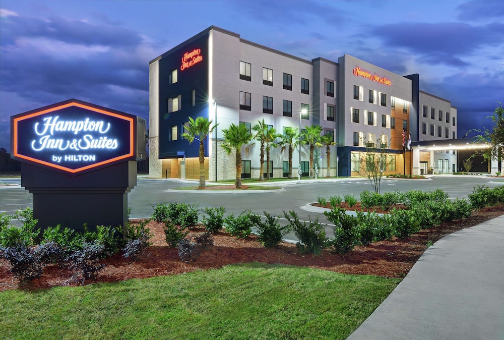 Hampton Inn & Suites Middleburg - photo 44