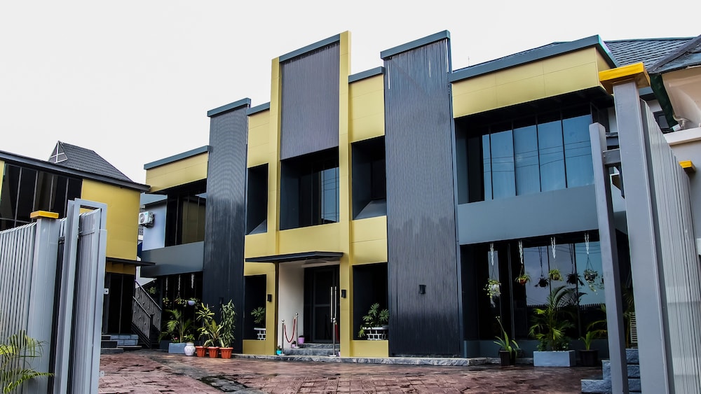 Swiss Executive Luxury Hotel — Jos — photo 3