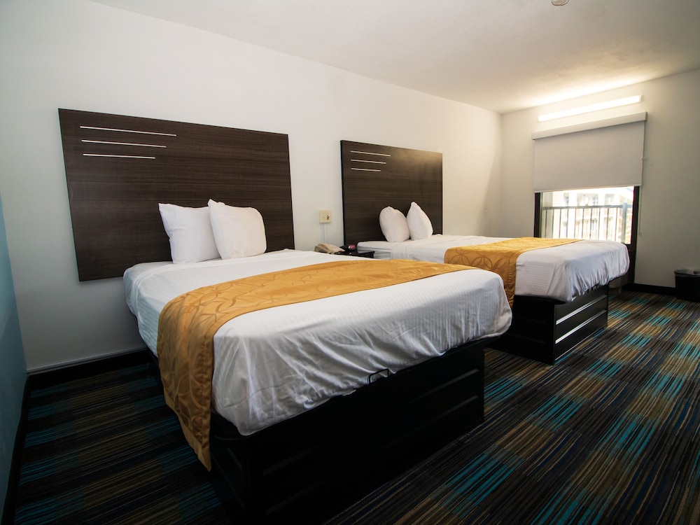 Sweet Dream Inn University Park - photo 5