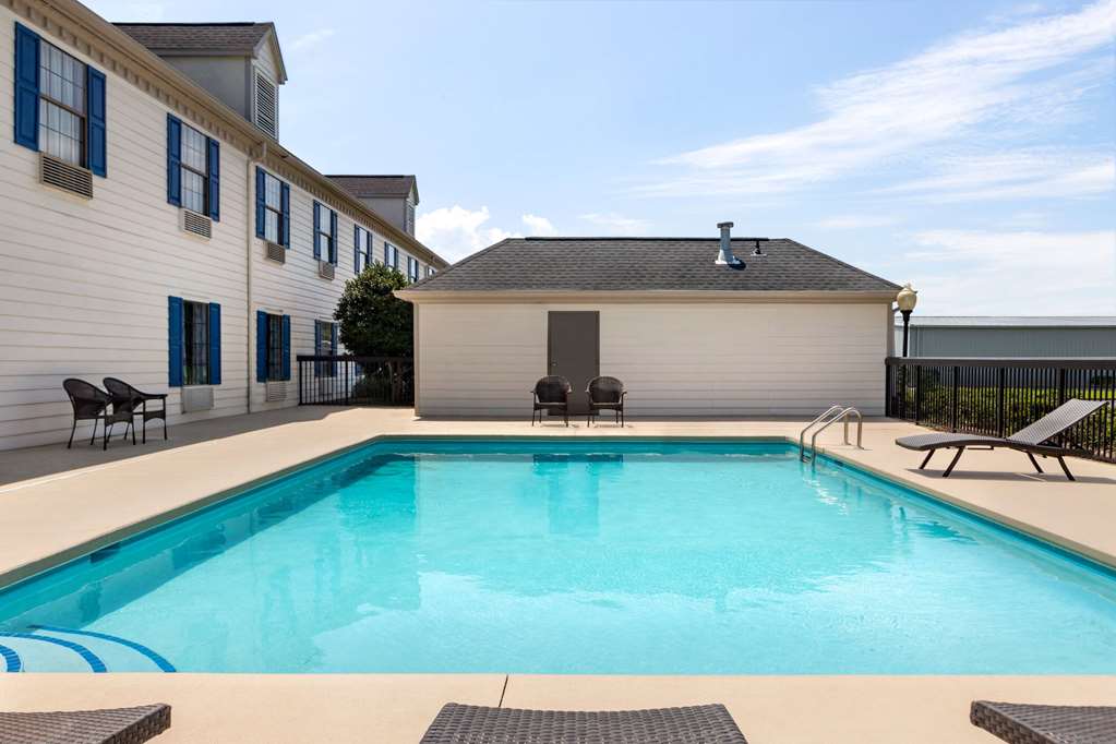 Days Inn by Wyndham Shallotte - photo 10
