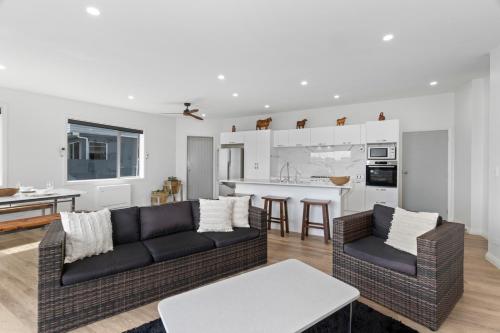 Paihia Paradise Paihia Holiday Home — 4-Star Luxury Hotel in Paihia, New Zealand