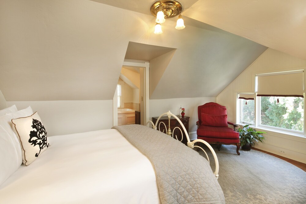 Calderwood Inn - photo 19