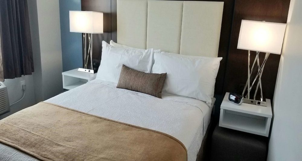 Best Western Far Rockaway Inn - photo 21