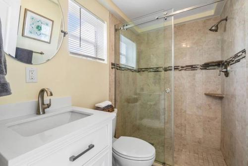 West Palm Beach Oasis w Heated Pool: Near Beach - photo 20