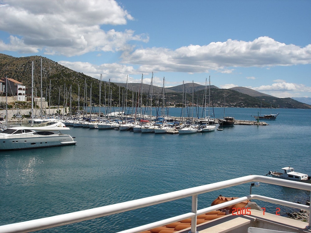 Ivanka 10 m From sea A2 in Marina, Croatia