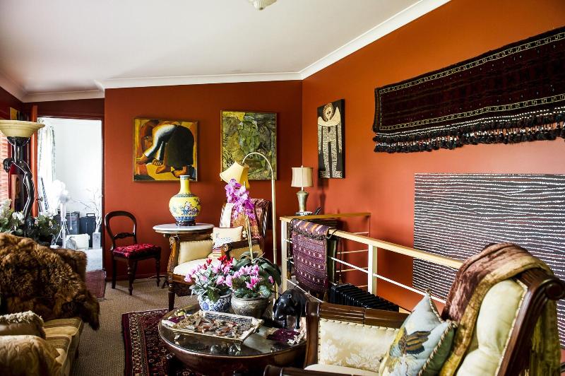 Grenfell Hall — 4-Star Luxury Hotel in Grenfell, Australia