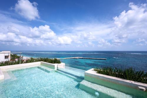 DM504 Apartment with Spectacular Views — 4-Star Luxury Hotel in Puerto Morelos, Mexico