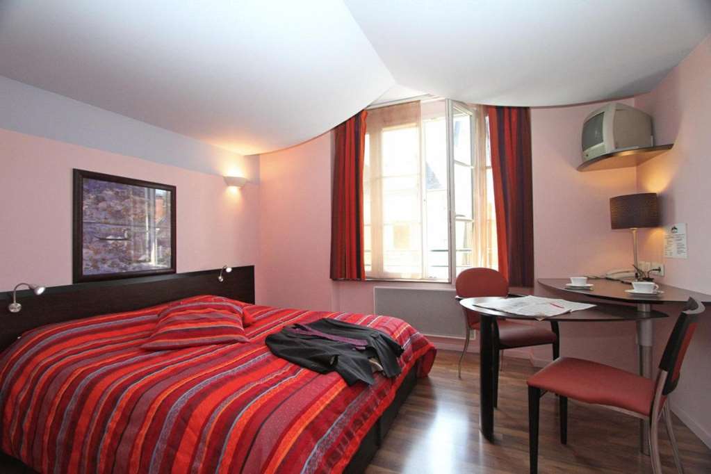 Logis Hôtel le St Georges Vendôme — Vendome — photo 2