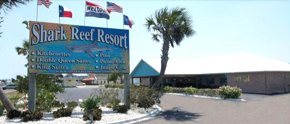 Shark Reef Resort Motel & Cottages - photo 25