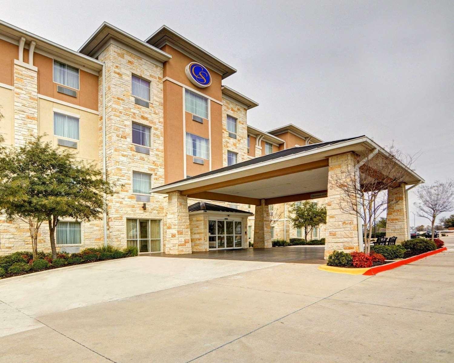 Comfort Suites Arlington - photo 8