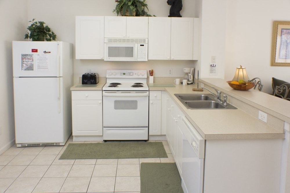 Ip60240 Windsor Palms Resort 3 Bed 3 Baths Townhome - photo 20