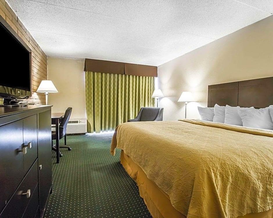 Quality Inn Sierra Vista - photo 23