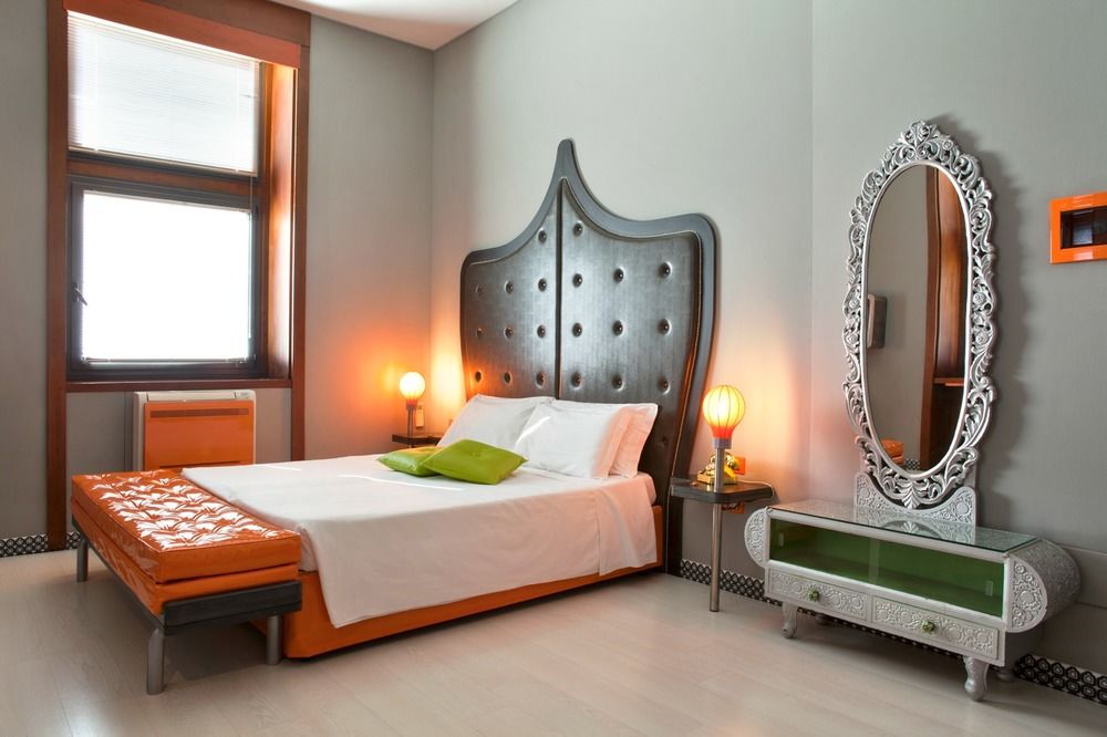 Orange Hotel — 4-Star Luxury Hotel in Rome, Italy