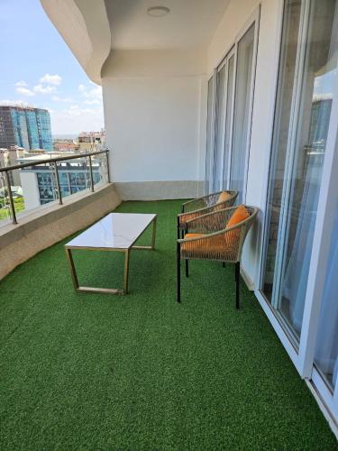 Kilimani one bedroom apt Woodavenue Edith