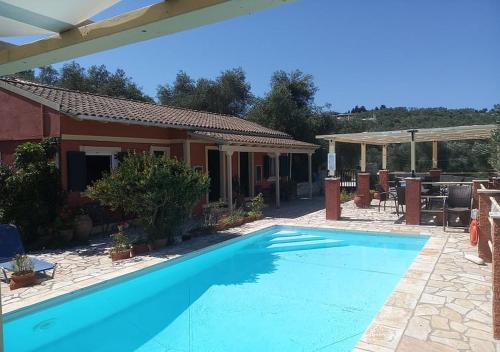 Paxos Bonzai Studios — 4-Star Luxury Hotel in Gaios, Greece