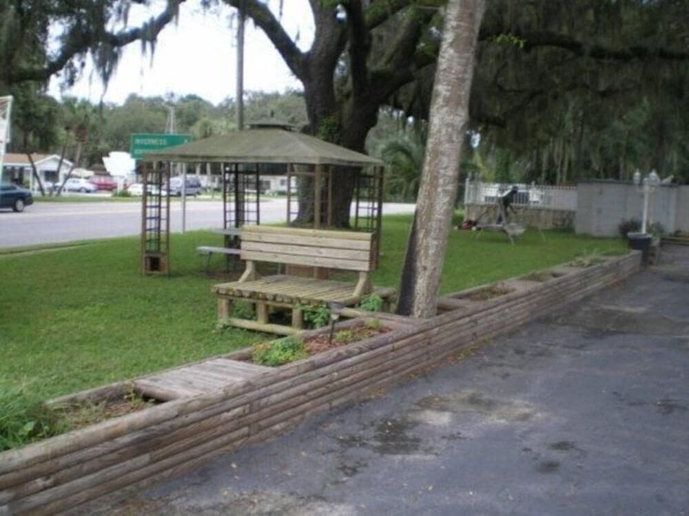 A1 Value Inn Hernando - photo 11