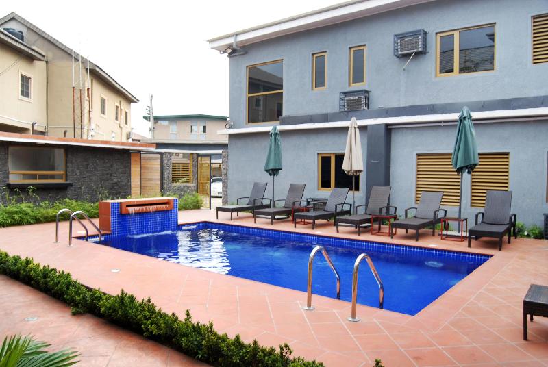 Kings Celia - carbon neutral hotel in Lagos
