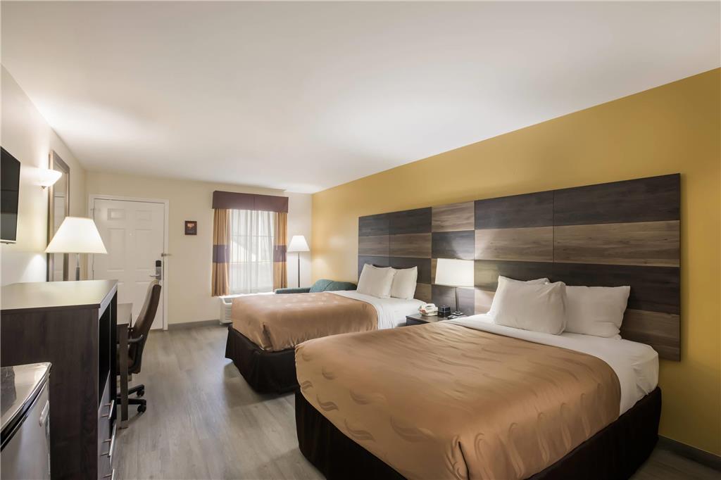 Quality Inn & Suites Greensboro near Lake Oconee - photo 17
