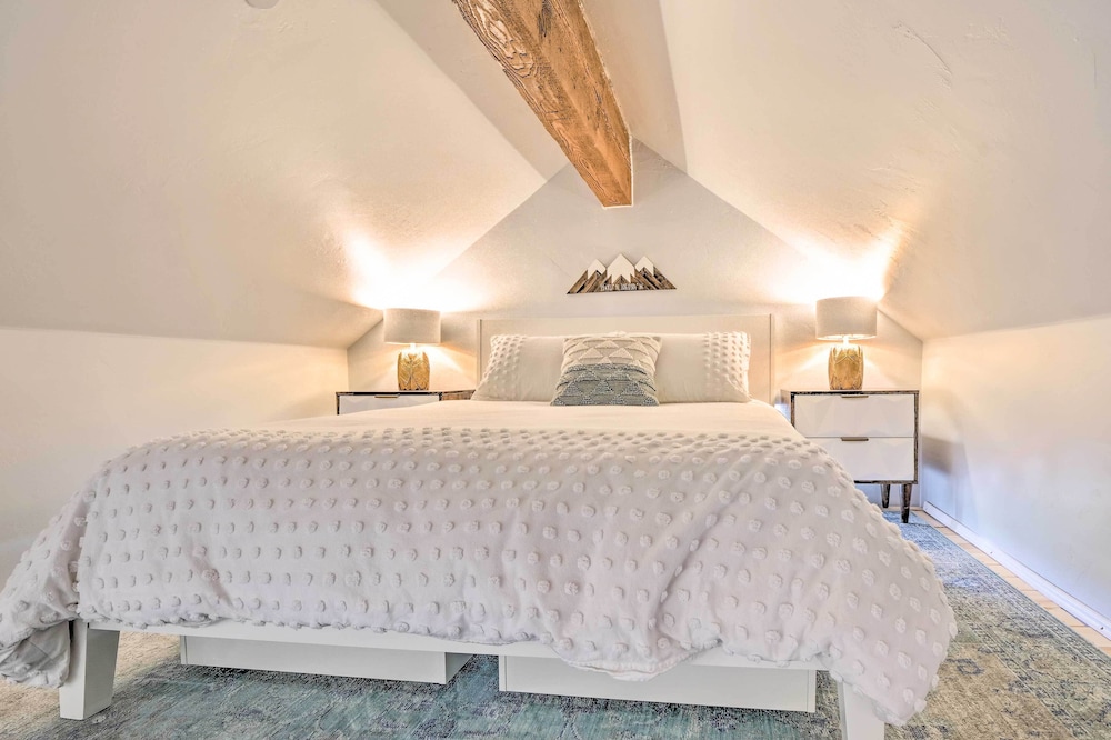 5 Mi to Ski Resort: Breck Penthouse Studio - photo 10