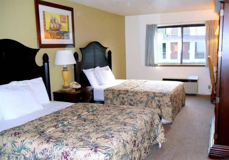 Chippewa Hotel & Suites in Wisconsin Dells, United States