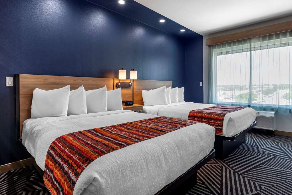 Best Western Plus Amarillo East Hotel - photo 22