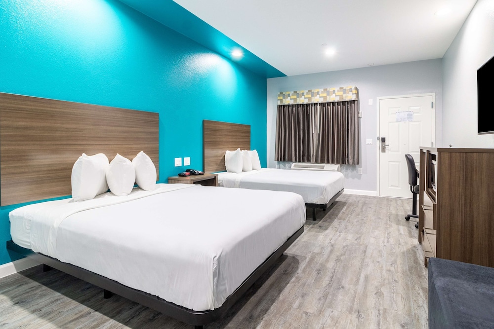 Americas Best Value Inn and Suites Kingwood IAH Airport - photo 12